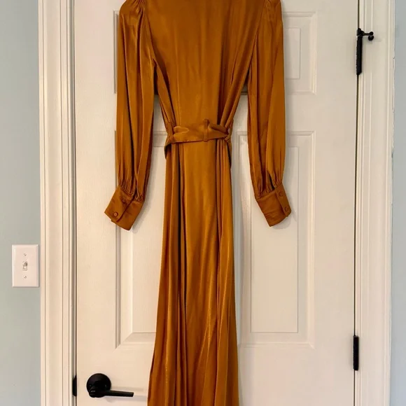 & Other Stories Belted Satin Dress - Picture 4 of 5